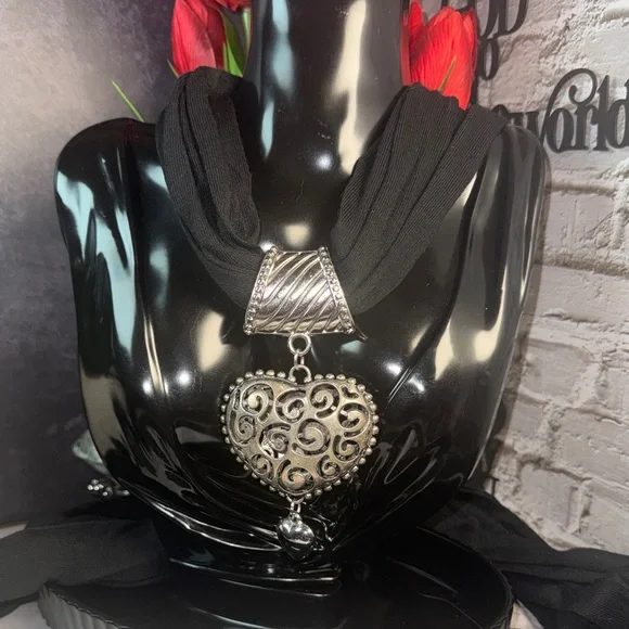 Chic Black Scarf with Silver Heart Pendant - Picture 3 of 4